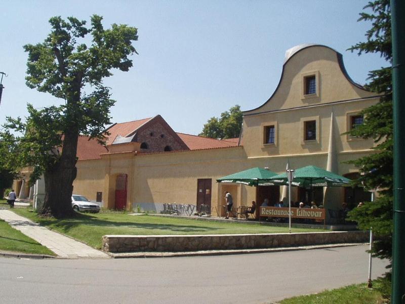 Hotel Anton Telc Exterior photo